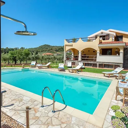 Saige , Piscina Ad Uso Esclusivo, Con Idromassaggio