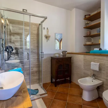 Saige , Piscina Con Idromassaggio * Alghero