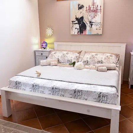 Saige , Piscina Con Idromassaggio * Alghero