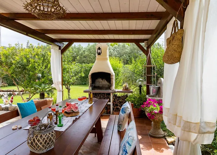 Saige , Piscina Con Idromassaggio Alghero