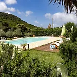 Saige , Piscina Con Idromassaggio Alghero