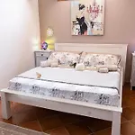 Saige * Alghero
