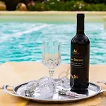 Villa Saige , Piscina Con Idromassaggio