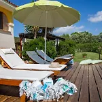 Saige , Piscina Con Idromassaggio Villa