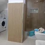 Βίλα Saige , Piscina Con Idromassaggio *