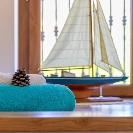 Saige , Piscina Con Idromassaggio *