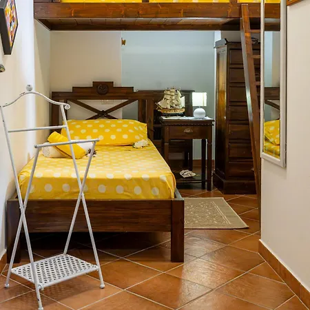 Saige , Piscina Con Idromassaggio Vila