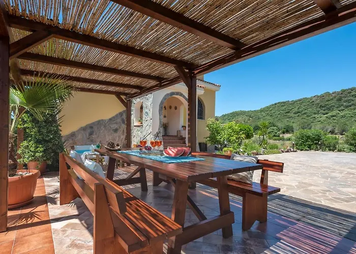 Villa Saige , Piscina Con Idromassaggio Alghero