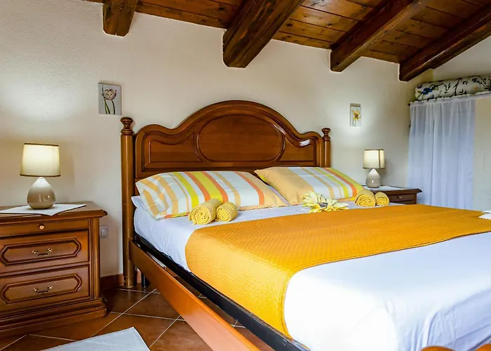 Saige , Piscina Con Idromassaggio Villa