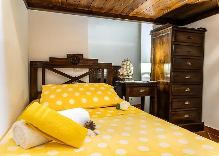 Saige , Piscina Con Idromassaggio * Alghero