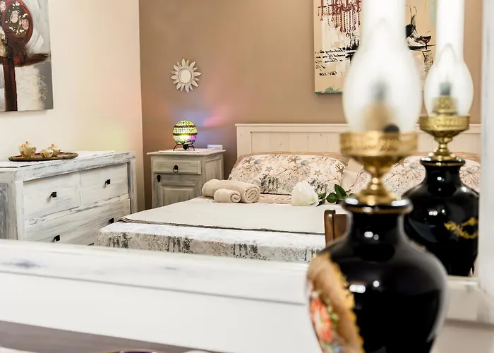 Saige , Piscina Con Idromassaggio