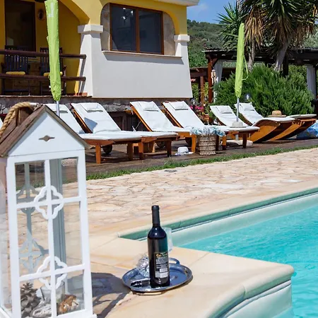 فيلة Saige , Piscina Con Idromassaggio *