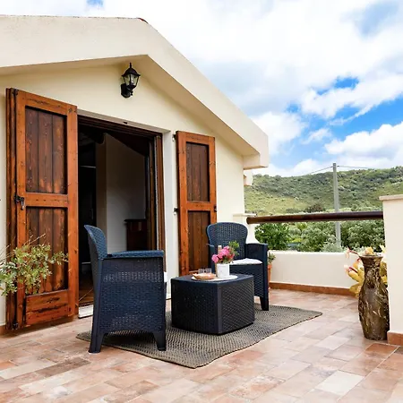 Villa Saige , Piscina Con Idromassaggio Alghero