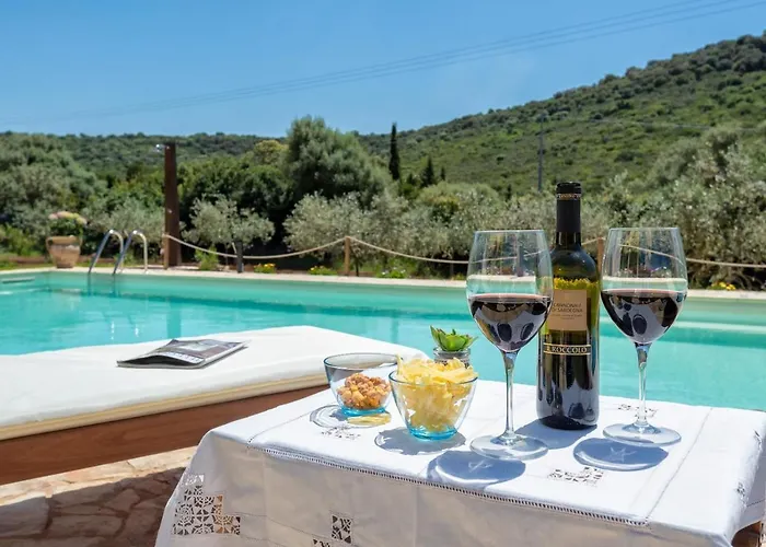 Villa Saige , Piscina Con Idromassaggio Alghero