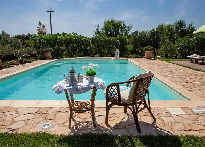 Saige , Piscina Con Idromassaggio Villa